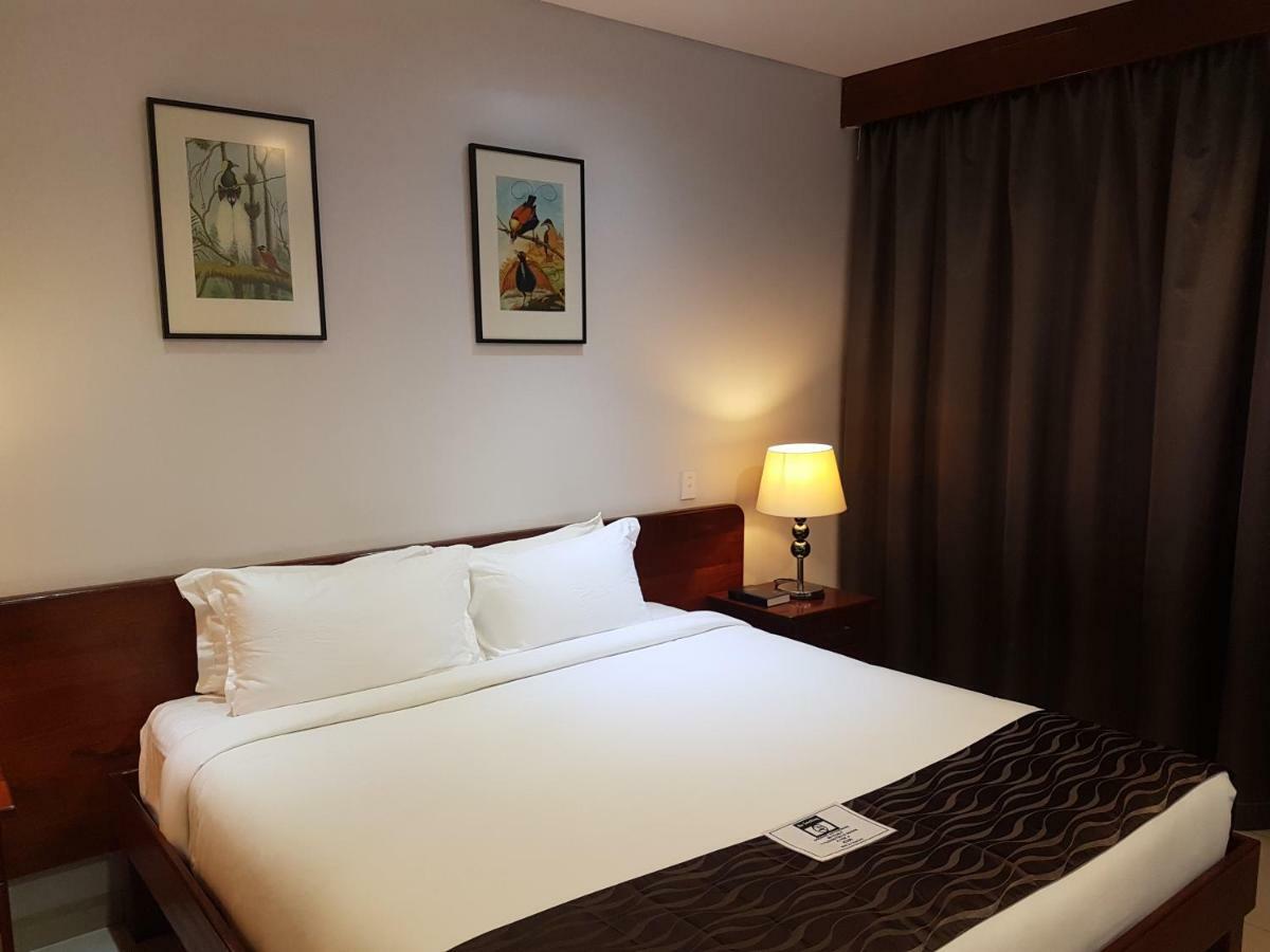 Paddy'S Hotel & Apartments Порт-Морсби Экстерьер фото